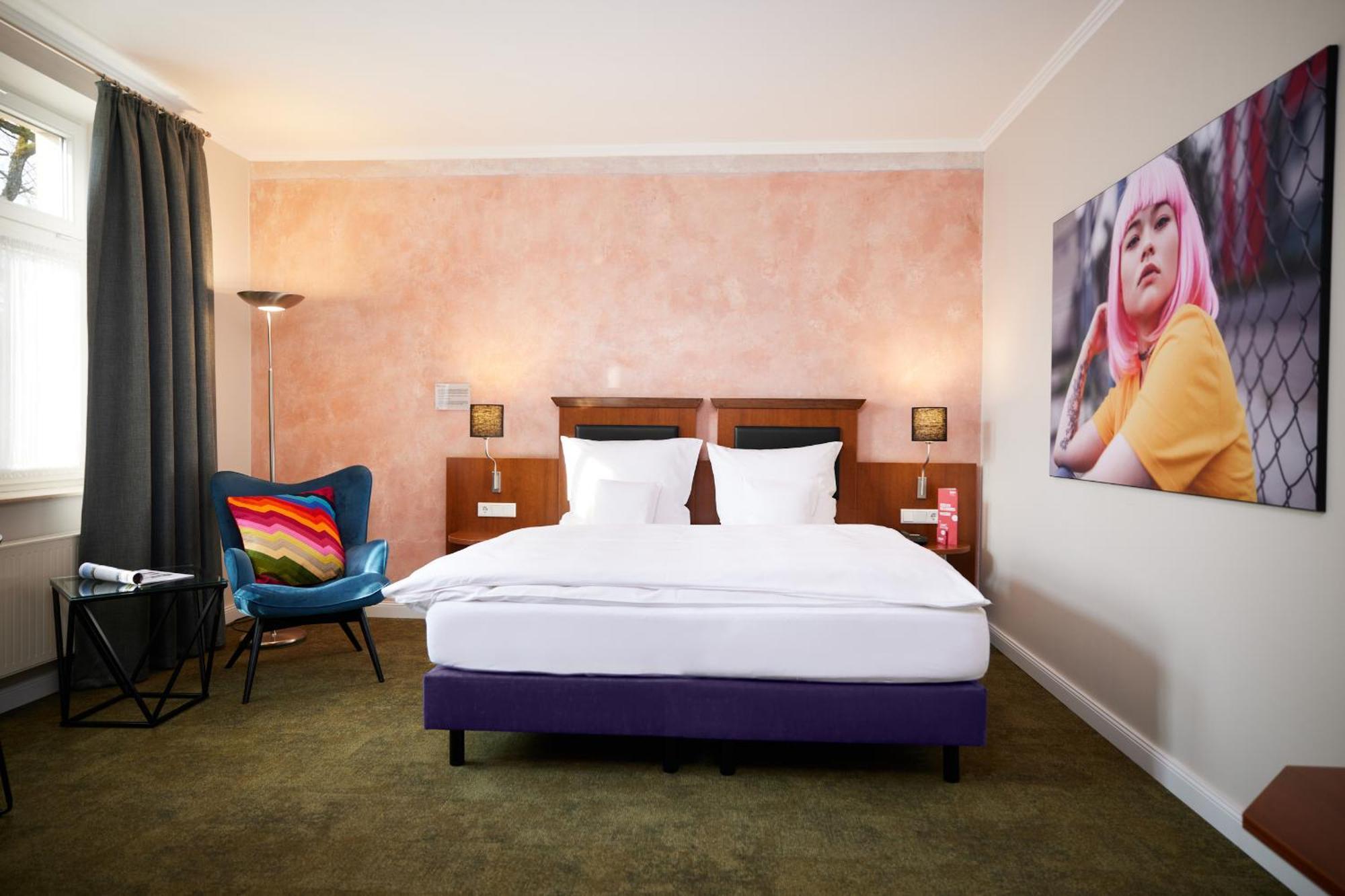 Kochs Stadthotel Ольпе Экстерьер фото