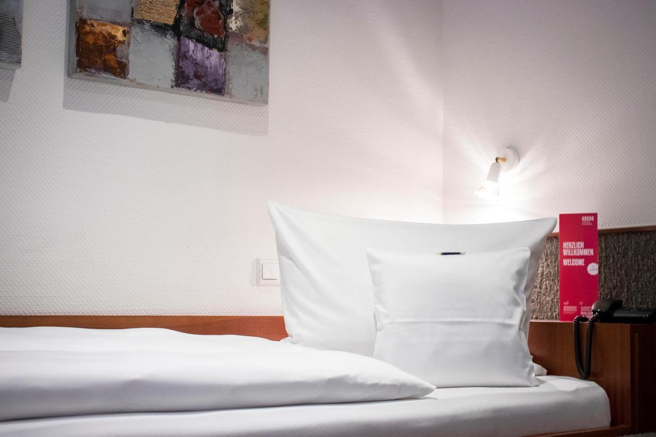 Kochs Stadthotel Ольпе Экстерьер фото